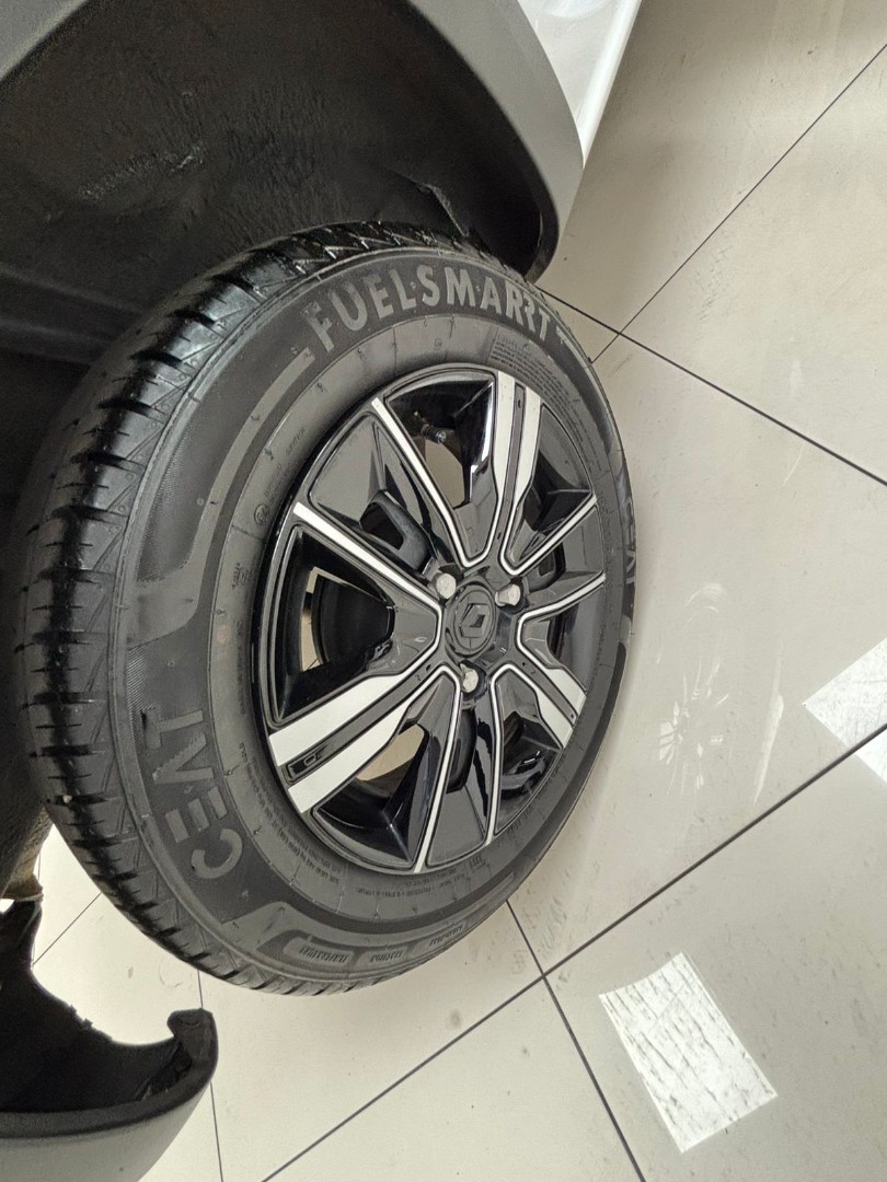 06bf27ba-5340-4661-b003-99e2d045afd3