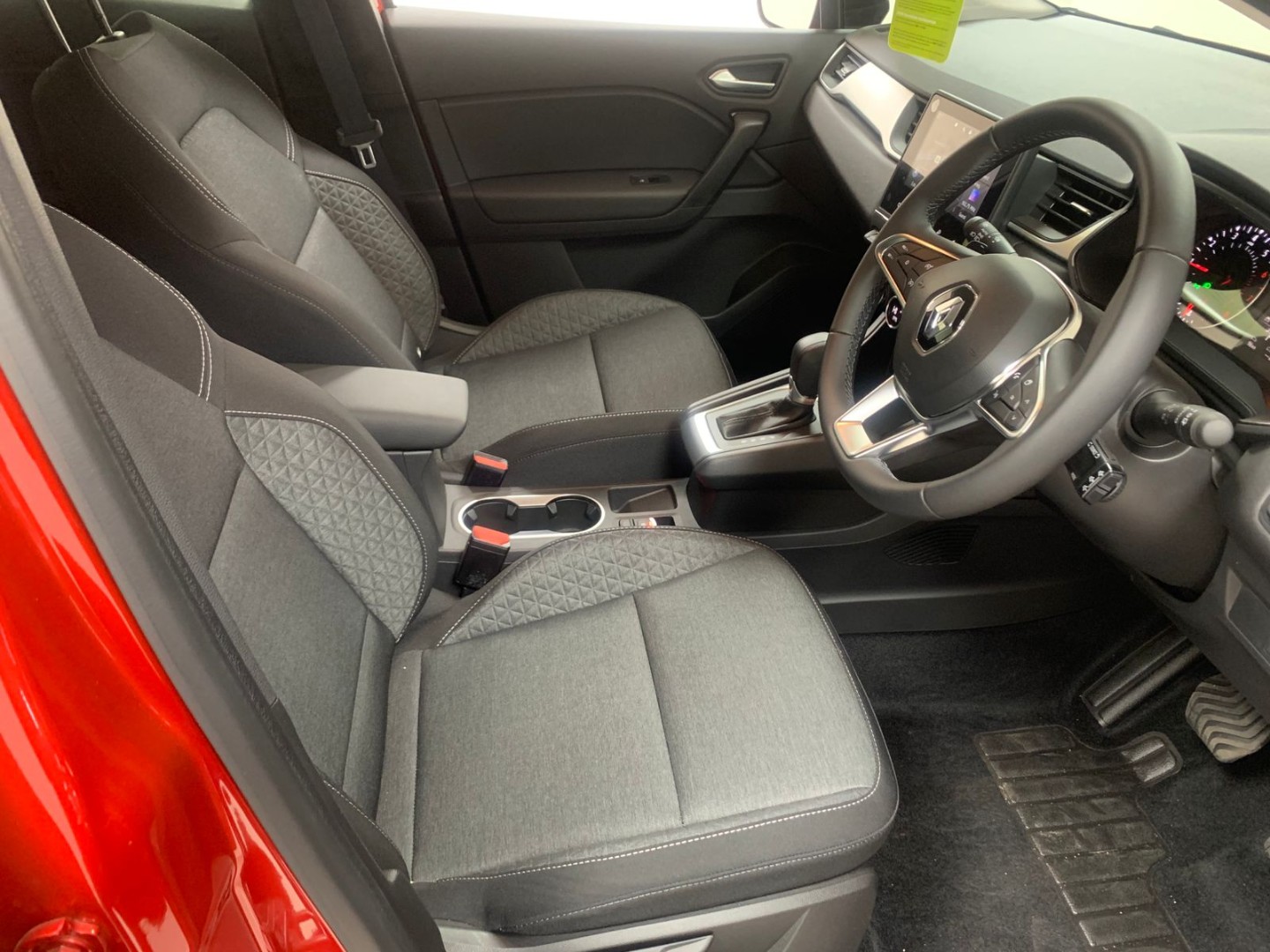 1476c313-8043-43f9-a3b7-e25513f40406