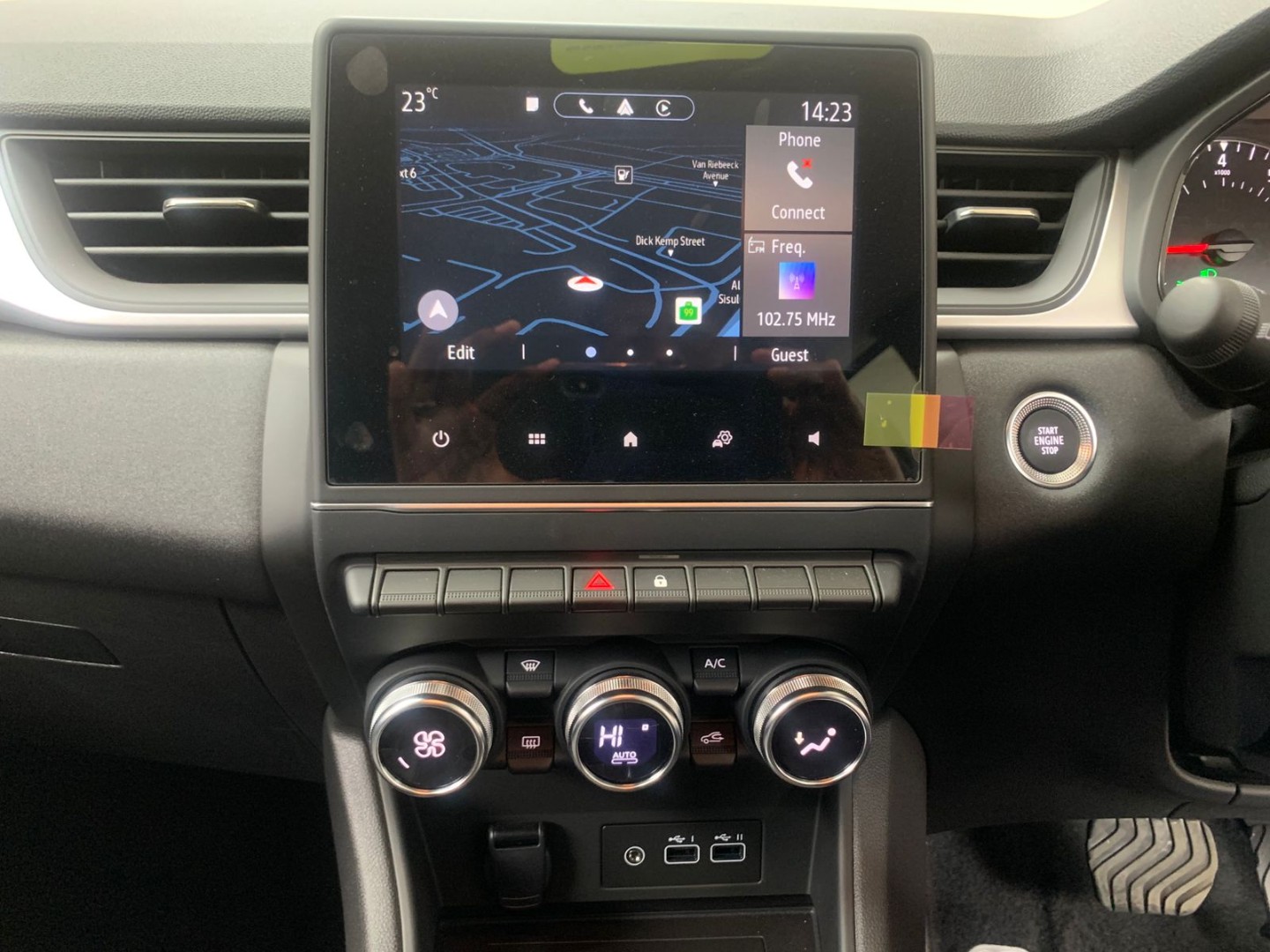 41ab25ef-f420-4561-9f7f-4941ff546196