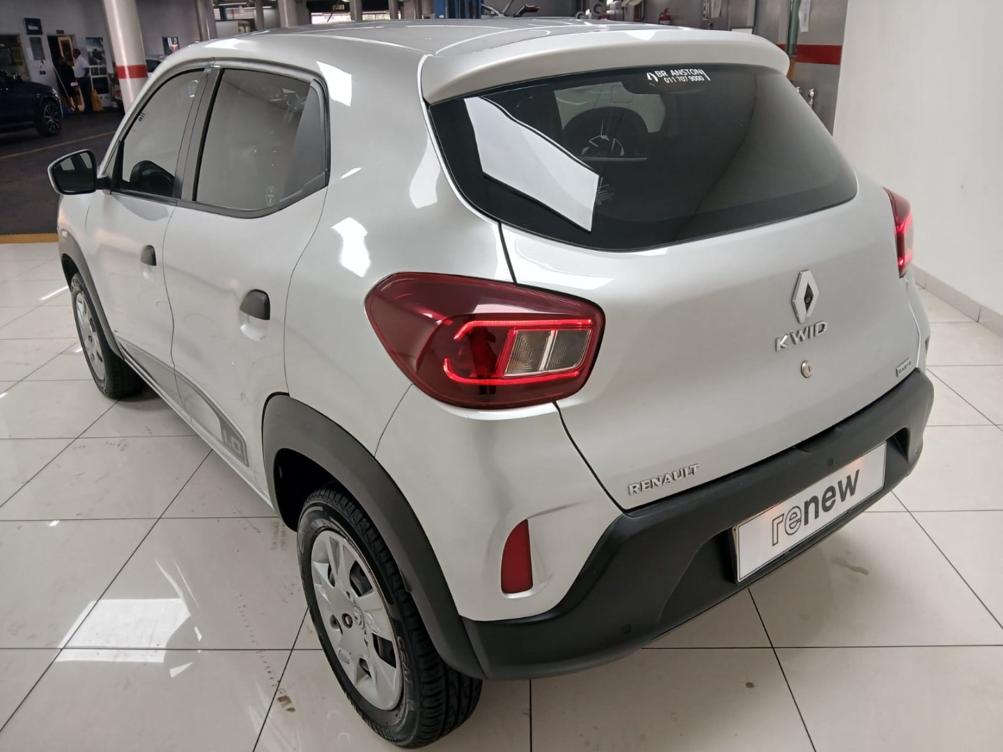 5cf29fec-3eb6-4c98-8c7c-6591598a232f