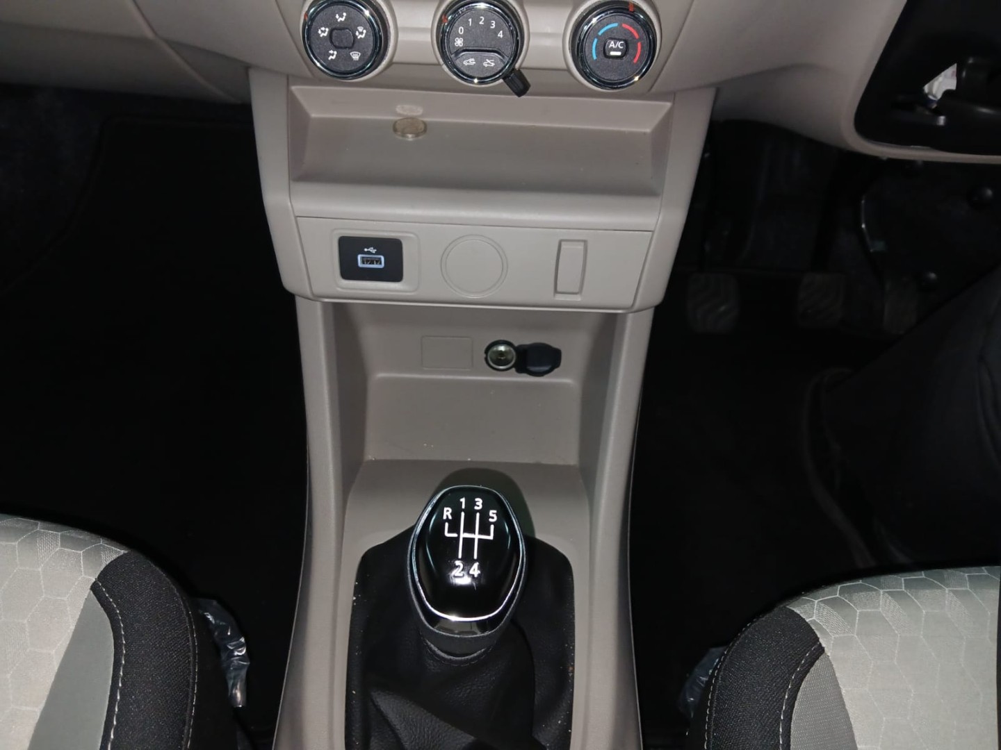 74ab66e6-3b4d-4d8a-ad70-d7489373321a