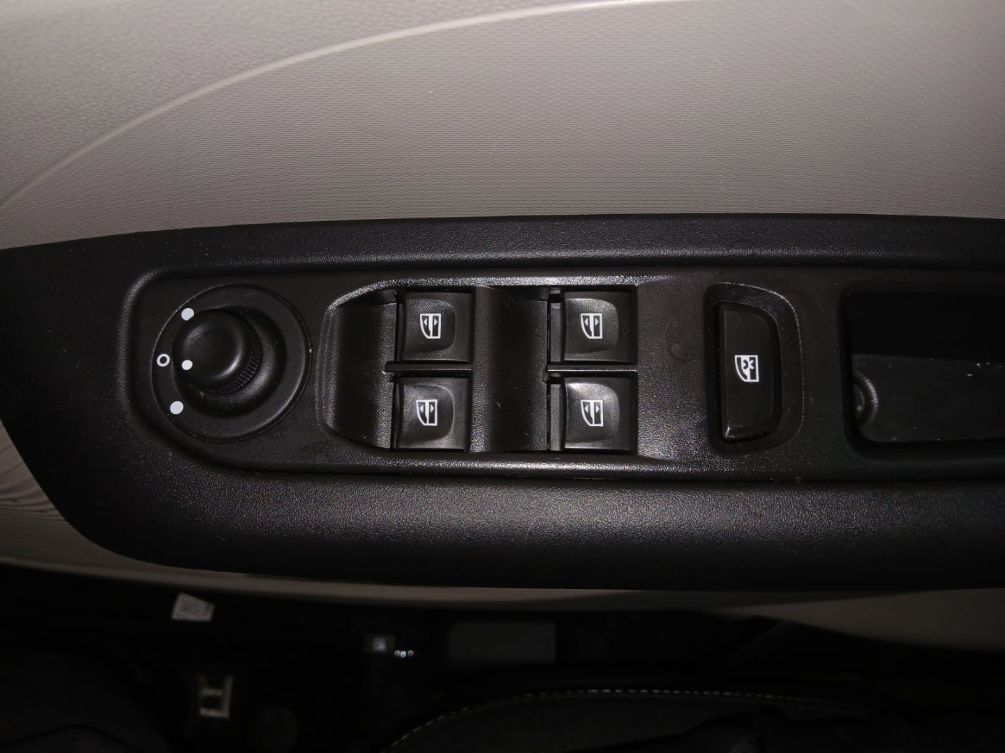 7d24fa73-8da6-40e4-acca-9468506a9c79