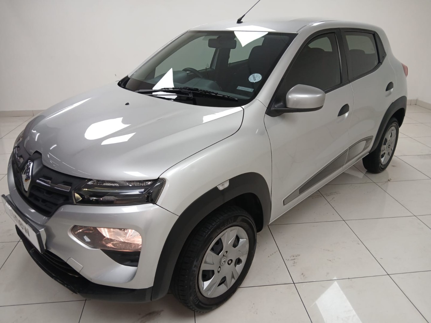 931cc301-5e06-4e71-9a8f-f801025593de