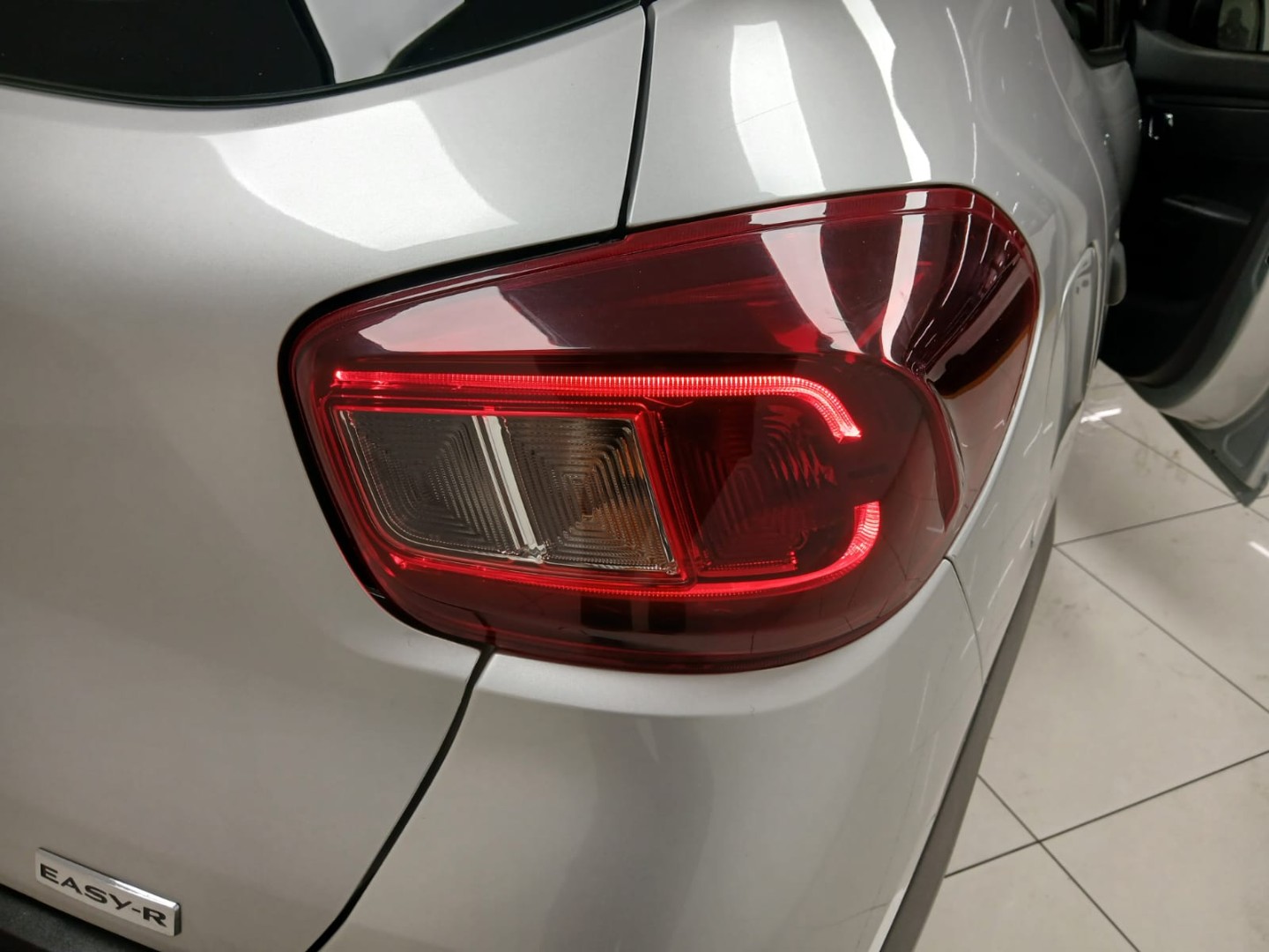 9a3200a8-4d9c-4e93-b129-5b11b3d021b7