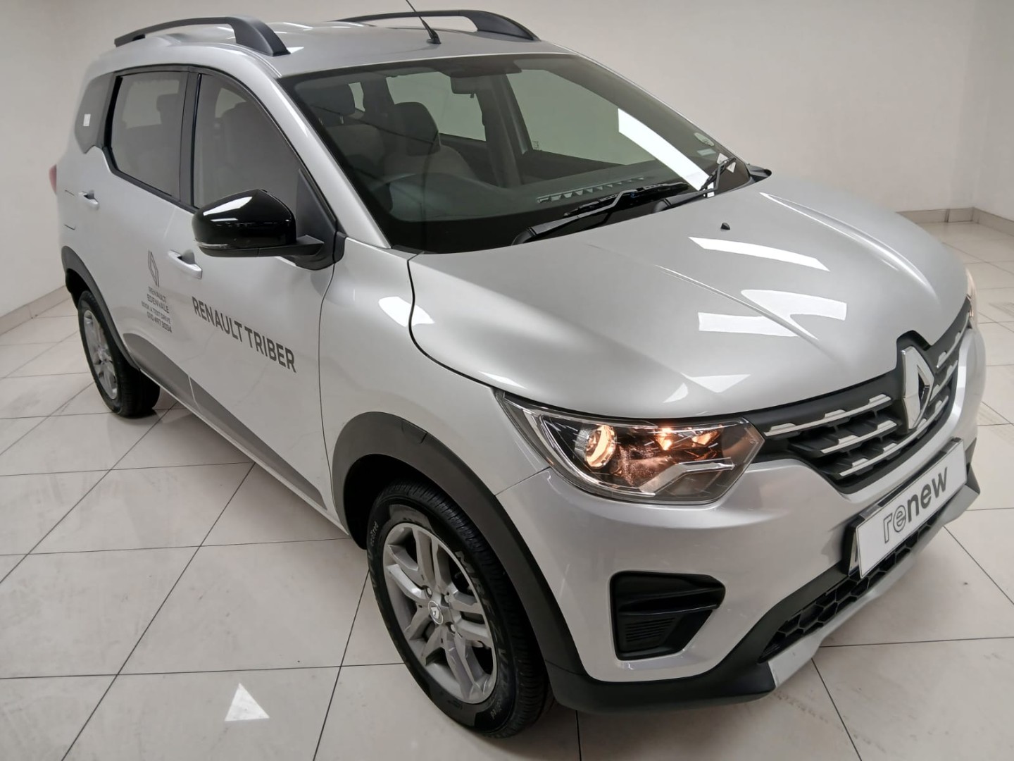 f940764b-964c-4cac-8380-6f19d77e4550