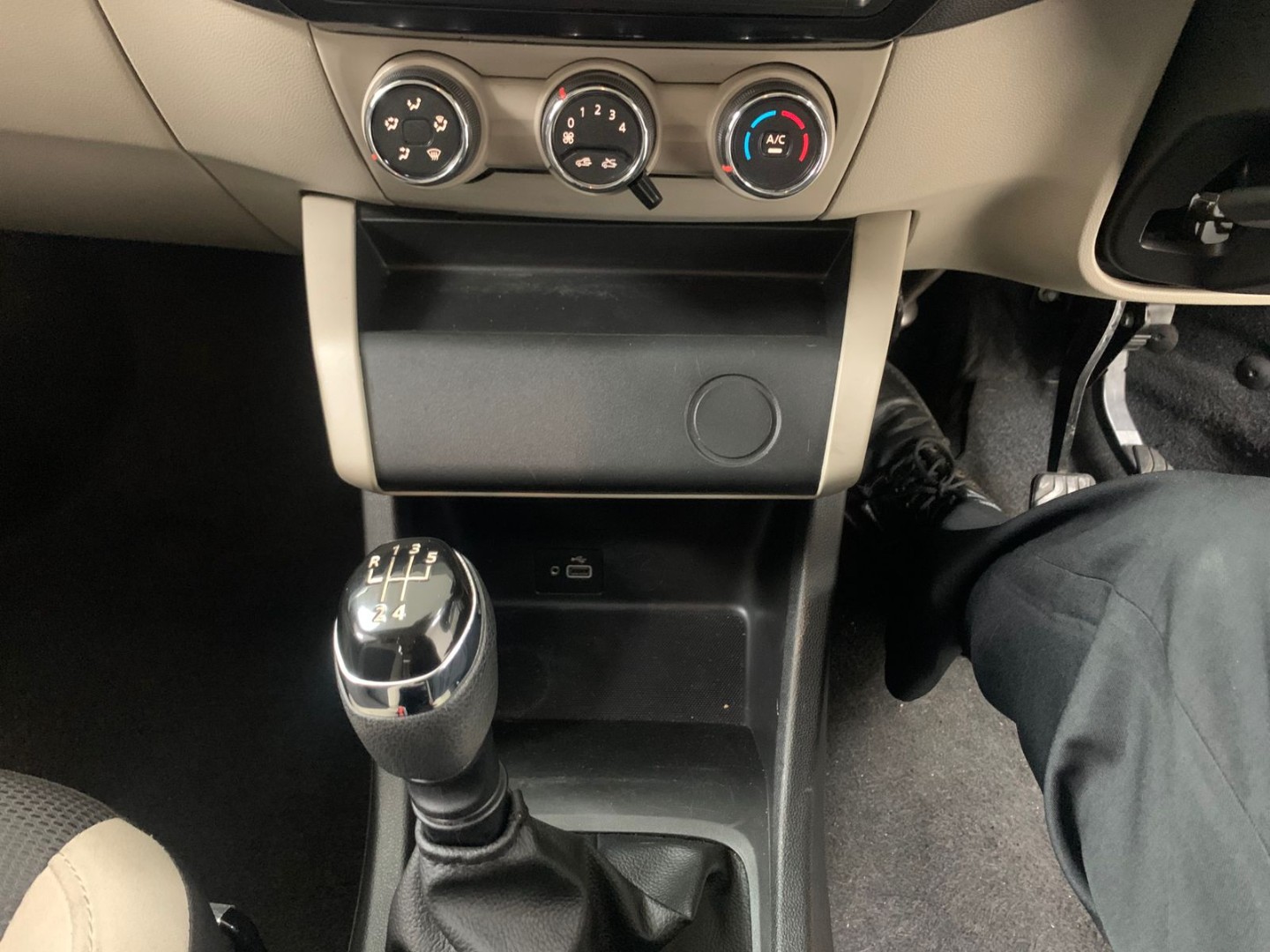 fda9adcd-4f6c-4302-ae86-7dc97591ffba